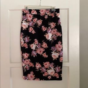 Black Floral Pencil Skirt
